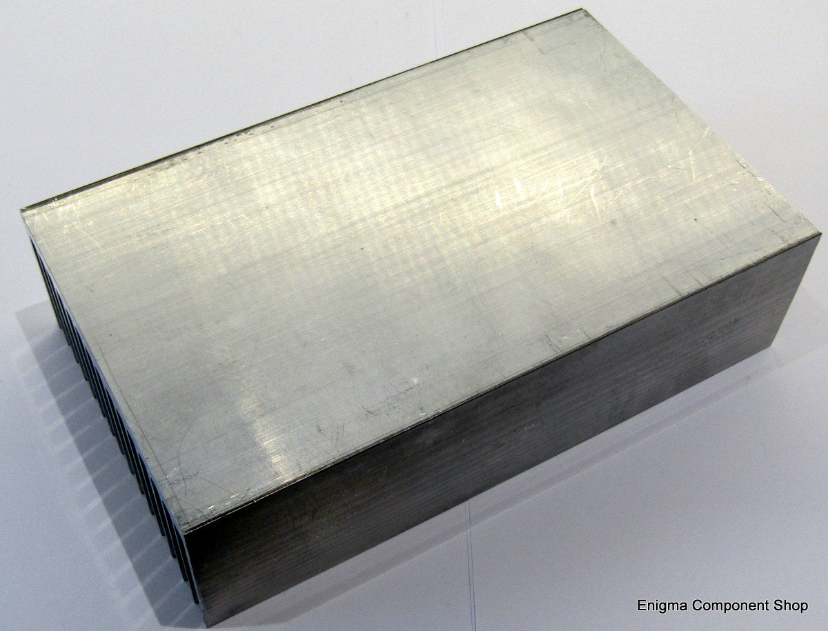 Dissipateur thermique en aluminium HS220 pour amplificateurs haute puissance