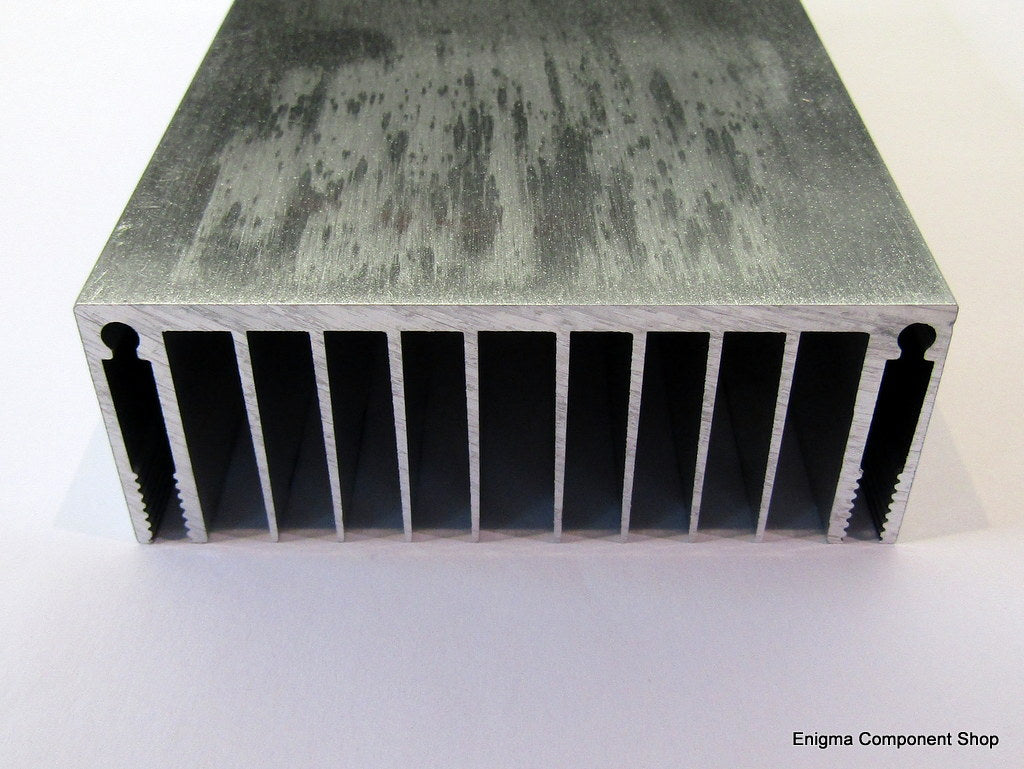 HS90 Aluminium Heatsink for medium power amplifiers