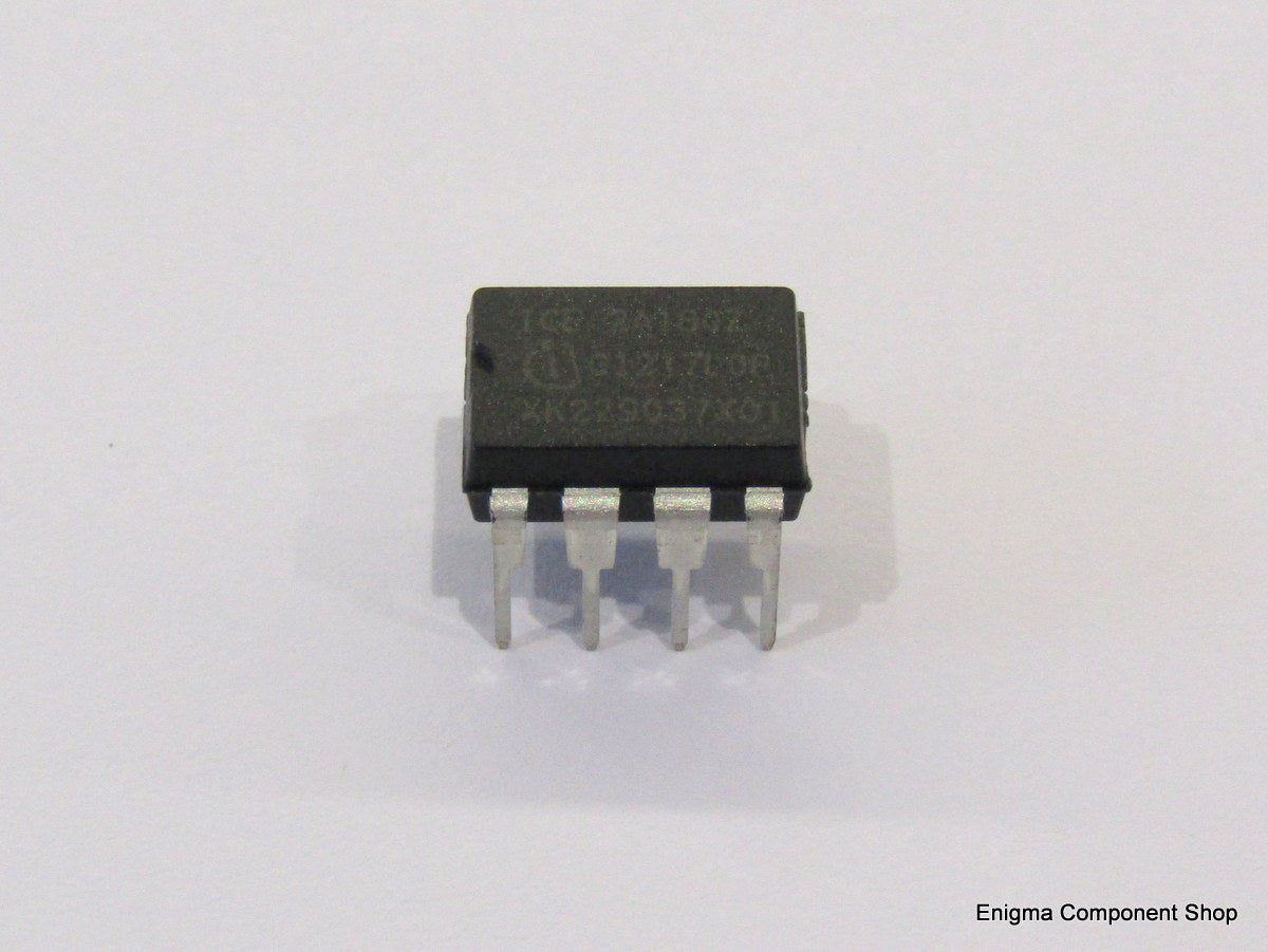 Infineon ICE2A180Z Current Mode Control IC, in 7-DIL package.