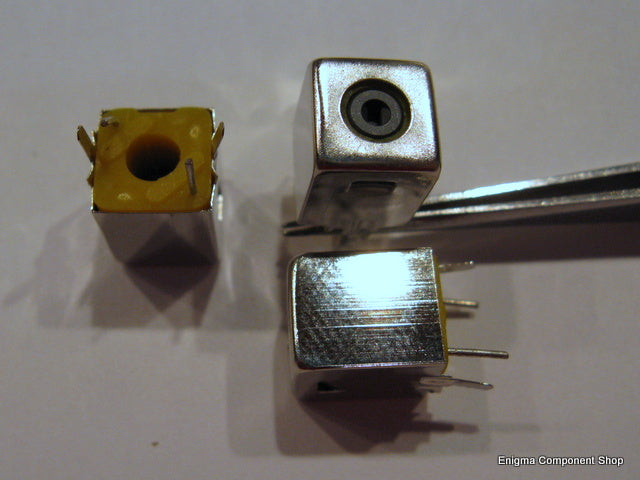 MC120 4.5t Shielded Variable Inductor