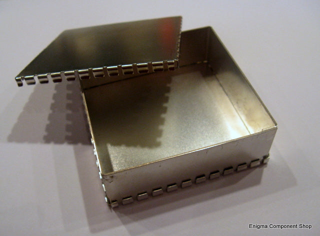 Boîte RF, cadre et 2 couvercles taille 3